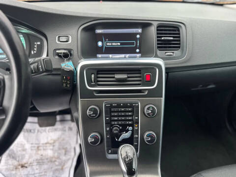 2015 Volvo S60 T5 Drive-E Premier