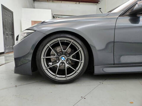 2018 BMW 3 Series 330i