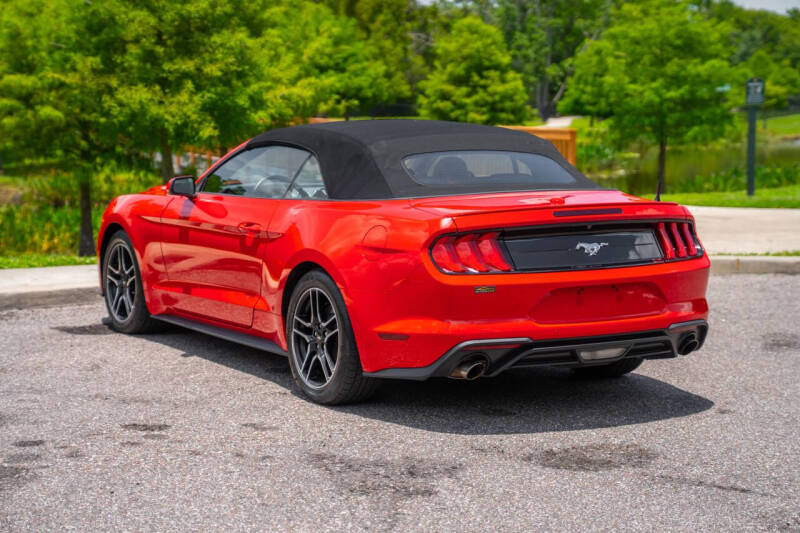 2022 Ford Mustang