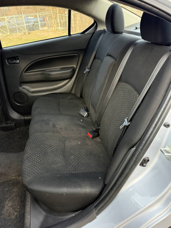 2022 Mitsubishi Mirage G4 SE