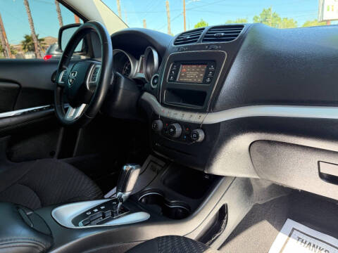 2017 Dodge Journey Crossroad