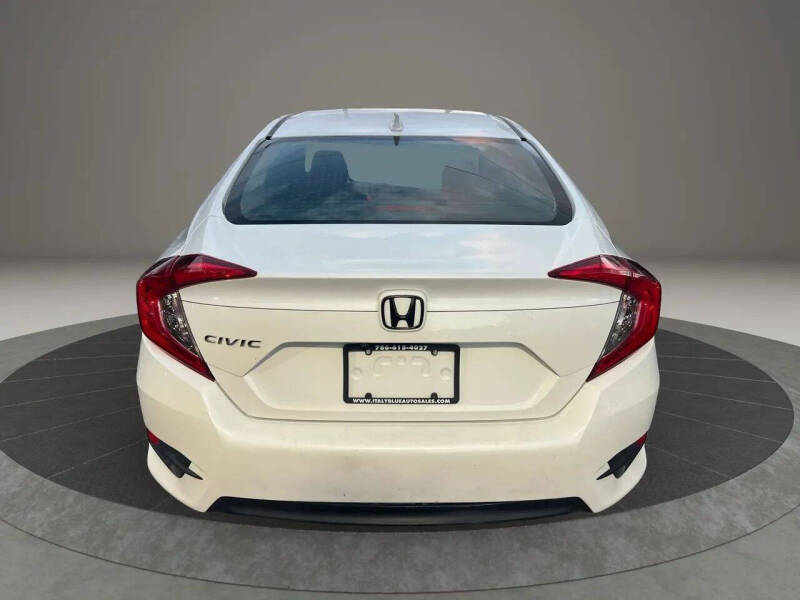 2018 Honda Civic EX