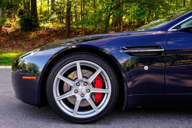2008 Aston Martin V8 Vantage Roadster
