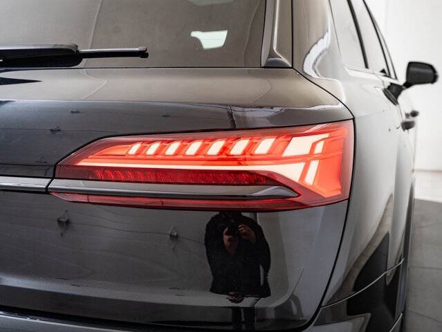 2025 Audi Q7 quattro Premium Plus 55 TFSI