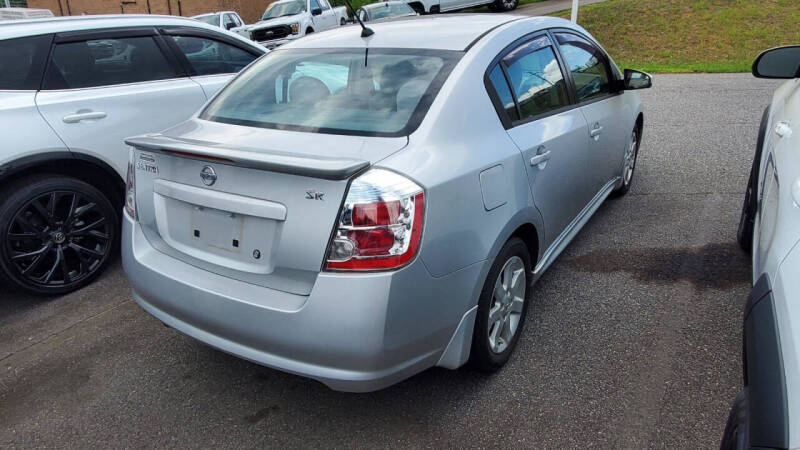 2010 Nissan Sentra 2.0 SR