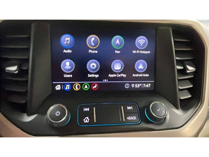 2020 GMC Acadia Denali