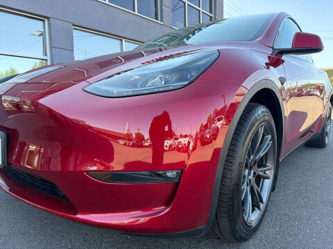 2025 Tesla Model Y Long Range