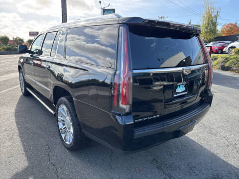2016 Cadillac Escalade ESV Platinum