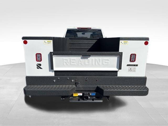 2025 GMC Sierra 3500HD CC Pro