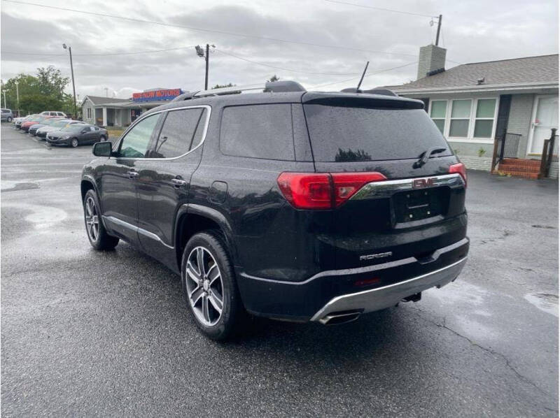 2019 GMC Acadia Denali