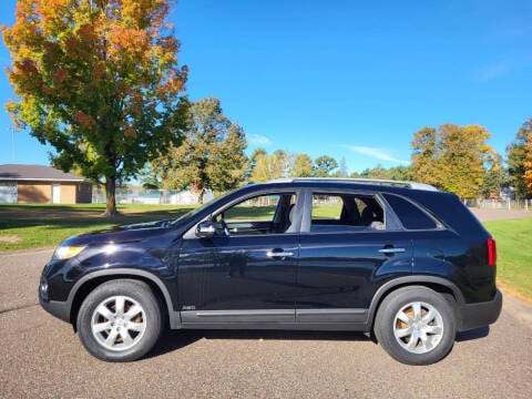 2013 Kia Sorento for sale at Cody's Classic & Collectibles, LLC in Stanley WI