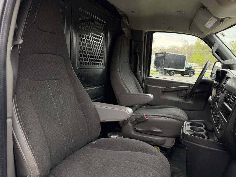 2020 Chevrolet Express 2500