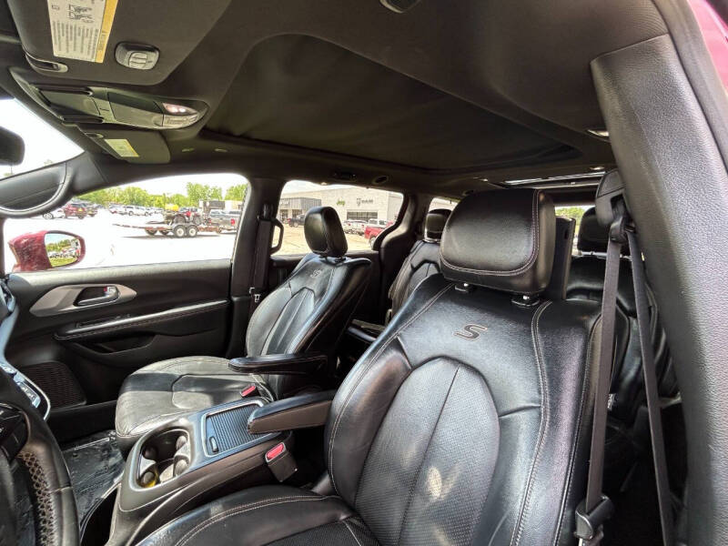 2018 Chrysler Pacifica Touring L Plus