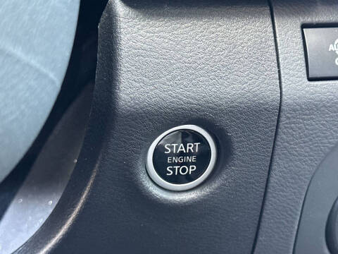 2025 Nissan Frontier S