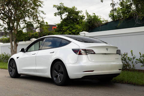 2022 Tesla Model 3 Long Range