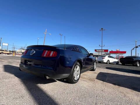 2012 Ford Mustang V6