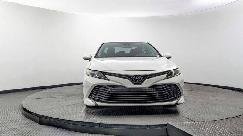 2020 Toyota Camry LE