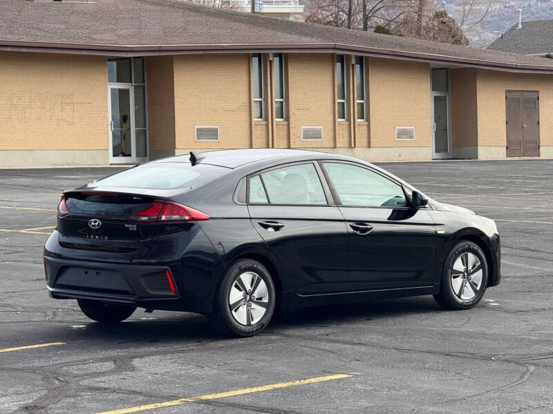 2019 Hyundai Ioniq Hybrid Blue