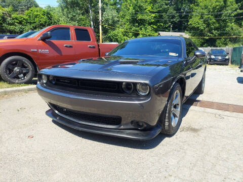 2015 Dodge Challenger for sale at AMA Auto Sales LLC in Ringwood NJ