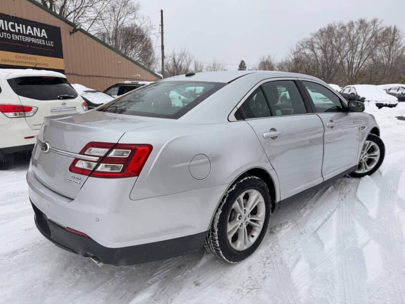 2013 Ford Taurus SEL