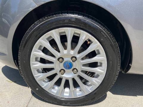 2014 Ford Fiesta Titanium