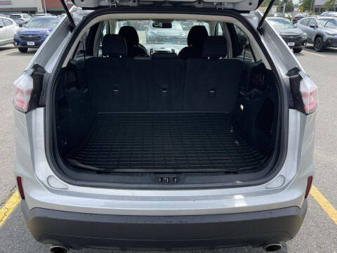 2019 Ford Edge SE