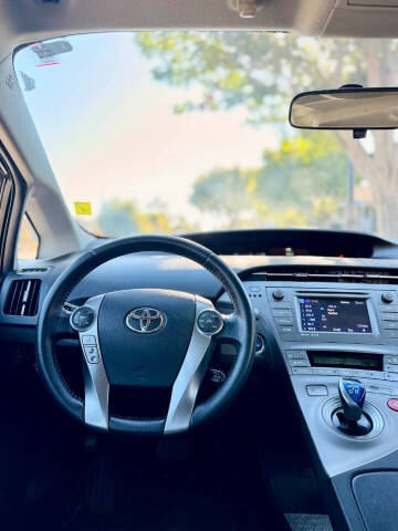 2013 Toyota Prius Three