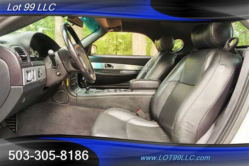 2004 Ford Thunderbird Deluxe