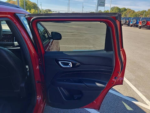 2022 Jeep Compass (Red) Edition