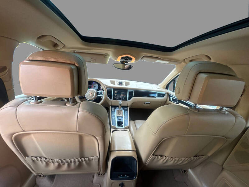 2015 Porsche Macan S