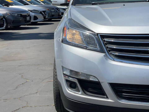 2017 Chevrolet Traverse LT