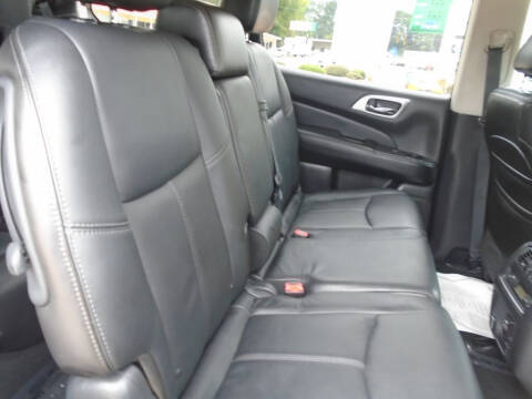 2013 Nissan Pathfinder SL