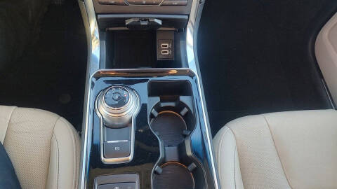 2020 Ford Edge Titanium