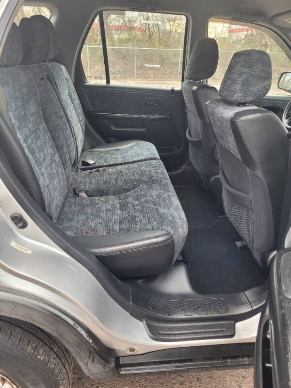 2004 Honda CR-V LX