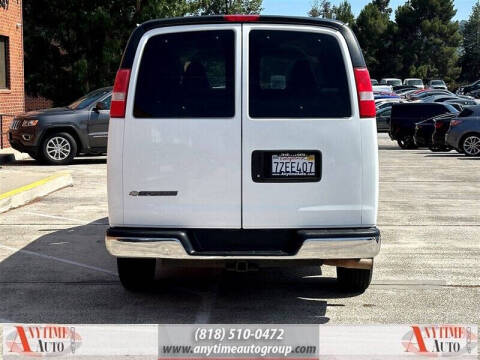 2017 Chevrolet Express LT 2500