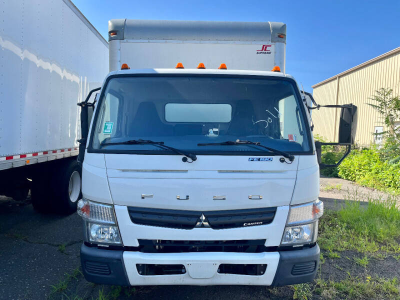 2016 Mitsubishi Fuso FE180