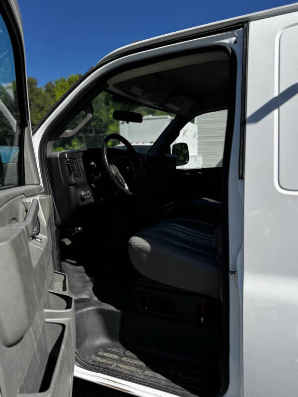 2018 Chevrolet Express 2500