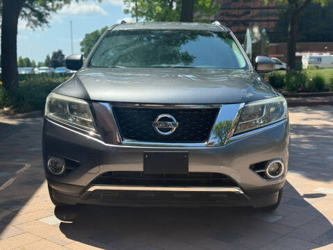 2016 Nissan Pathfinder SV