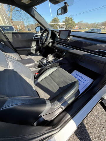 2022 Mitsubishi Outlander Black Edition