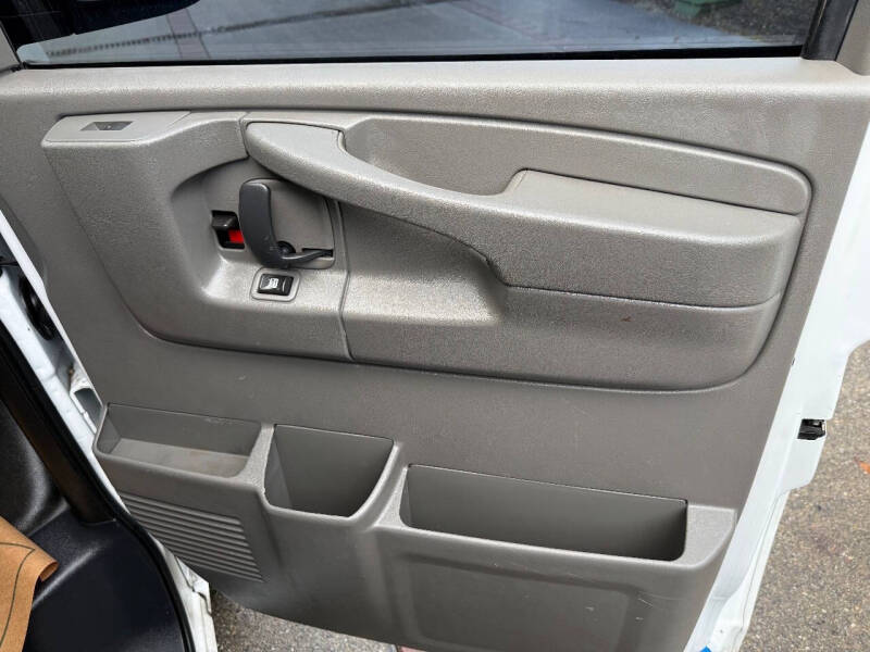 2014 Chevrolet Express 3500