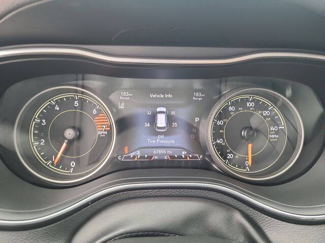 2023 Jeep Cherokee Altitude Lux