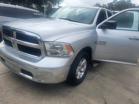 2016 RAM 1500 SLT
