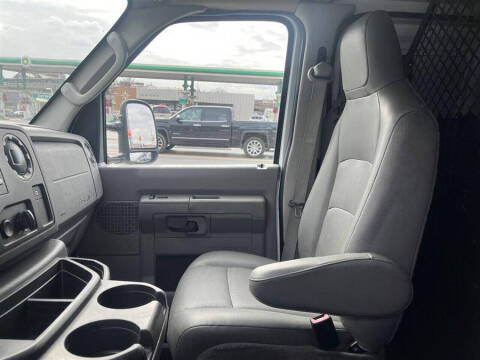 2014 Ford E-Series E-250