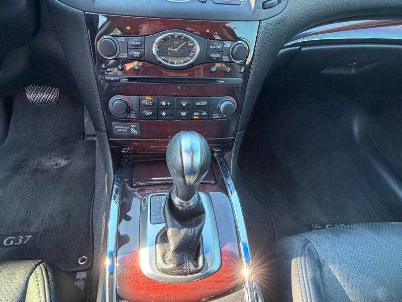 2012 Infiniti G37 Sedan