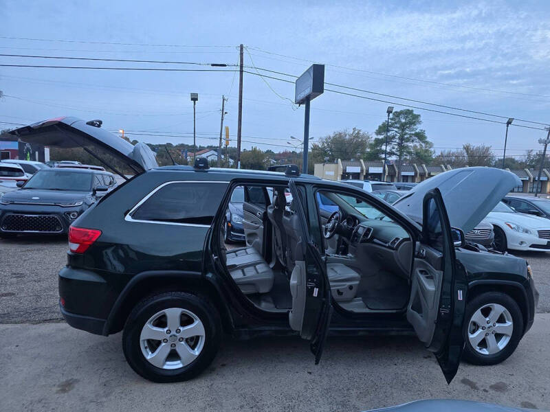 2011 Jeep Grand Cherokee Laredo X