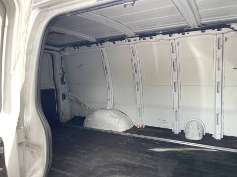 2011 Chevrolet Express 2500