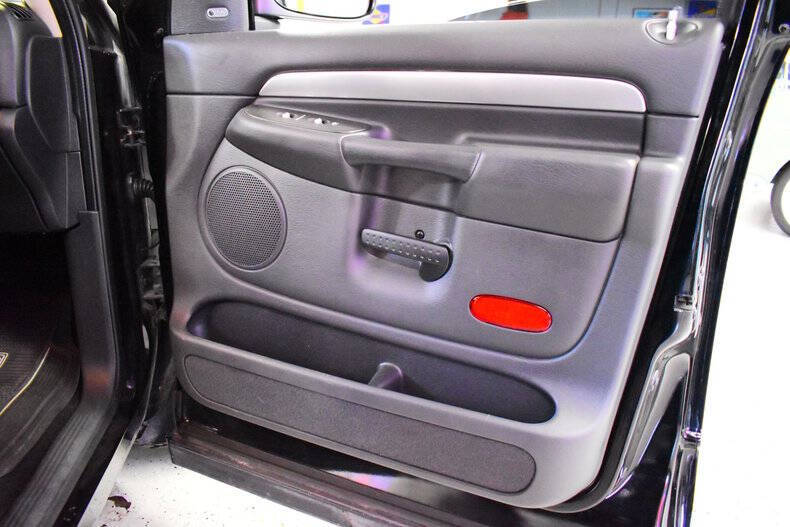 2005 Dodge Ram 1500 SRT-10