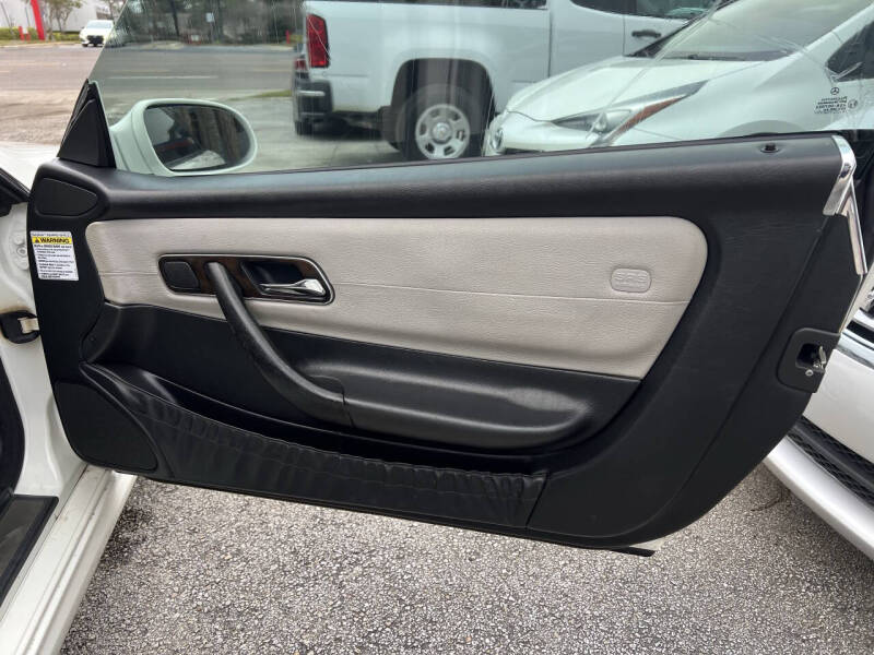 2003 Mercedes-Benz SLK SLK 32 AMG