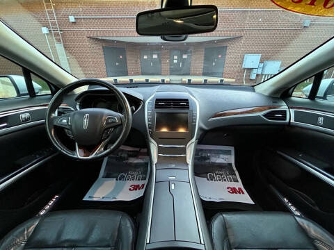 2013 Lincoln MKZ