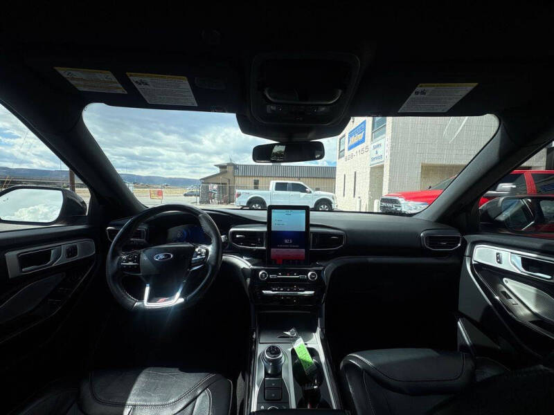 2022 Ford Explorer ST